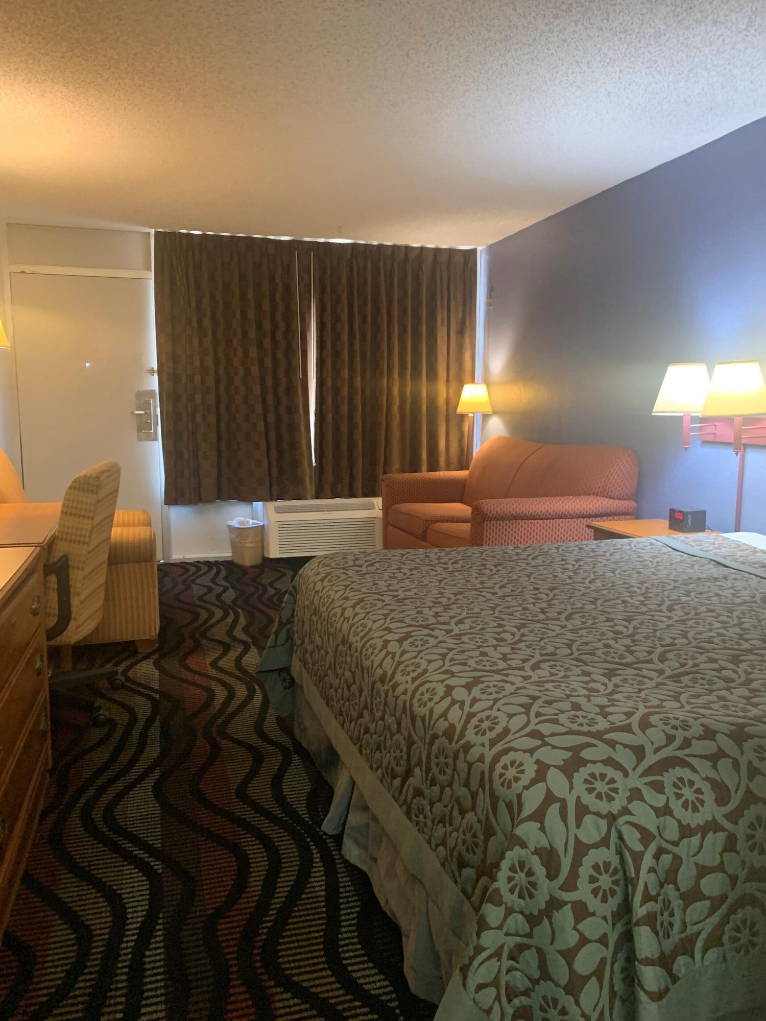 Days Inn By Wyndham Fort Myers Kültér fotó